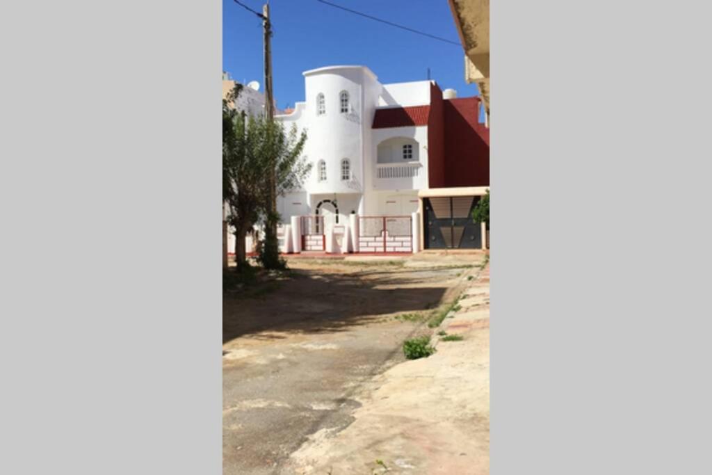 Maison de Vacances entière SAIDIA – A 800 metres de la Plage !!!