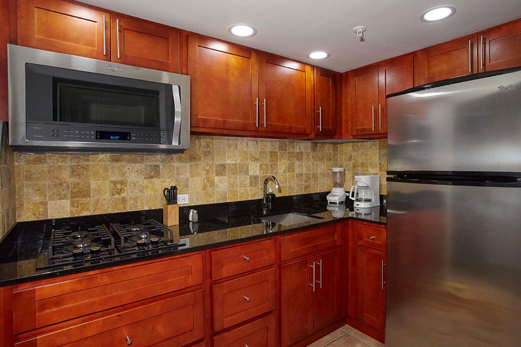 Divi Aruba Phoenix Beach Resort - One-Bedroom Suite