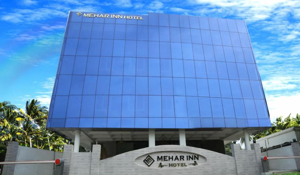 a view of the meridian inn miami hotel at Mehar Inn Hotel in Kāraikkudi