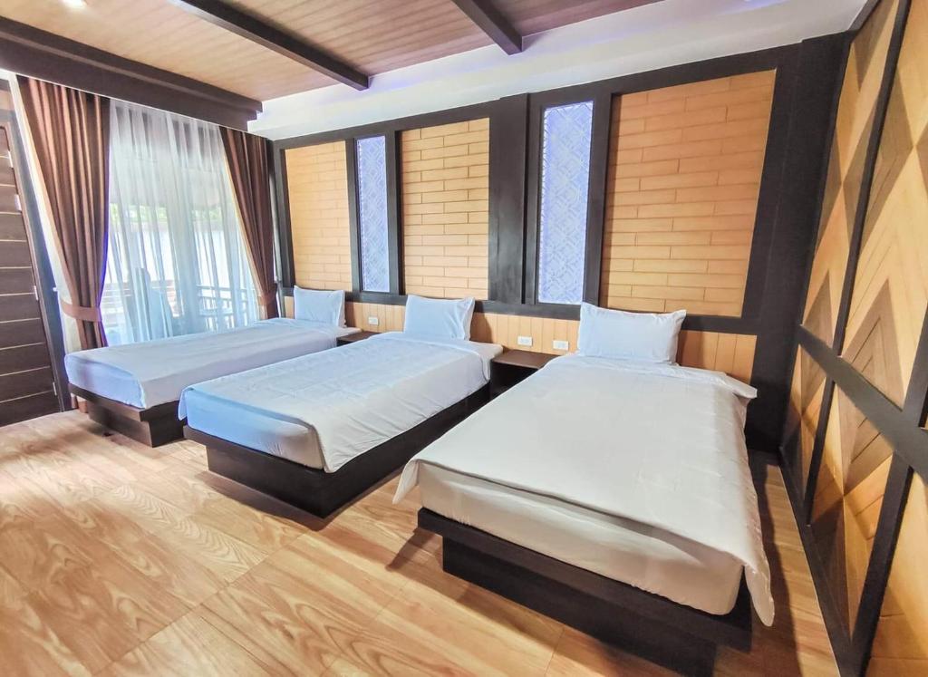 Thalang resort - Sala Tripla Padrão