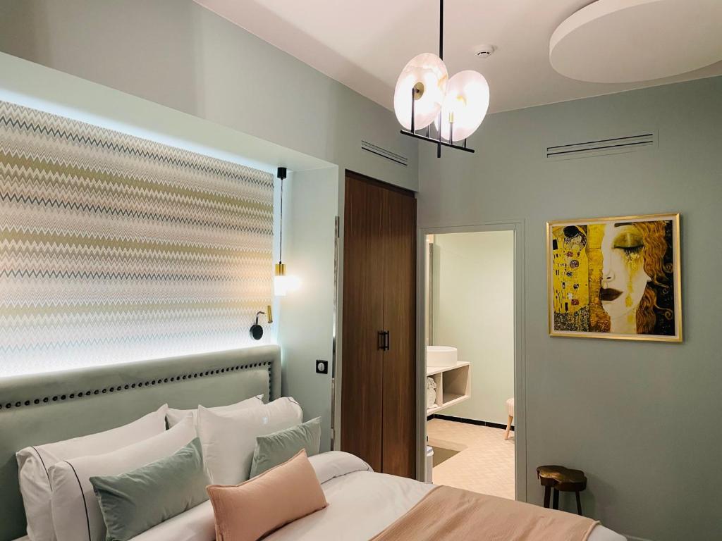 Hotel 33 Marbeuf - Resim 24