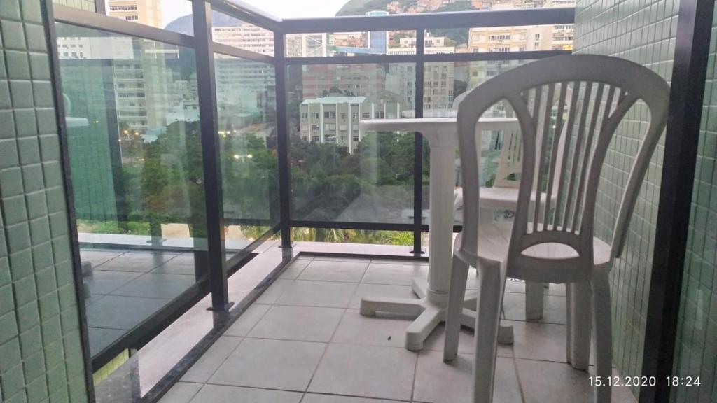  Flat confortável no coração de Ipanema.