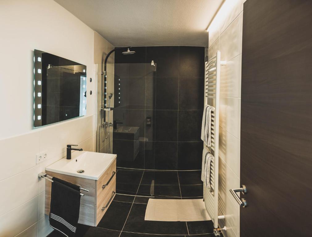 Koupelna v ubytování Hotel verWeiler