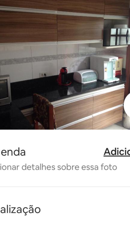  Quarto com ar 15 minutos a pé para praia