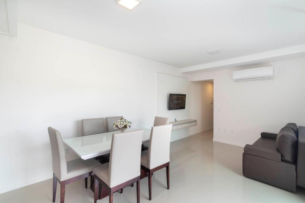  Aluguel Apartamento 2 quartos s1 suíte Piscina Bombas SC
