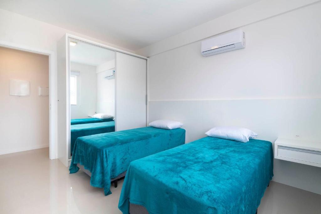  Aluguel Apartamento 2 quartos s1 suíte Piscina Bombas SC