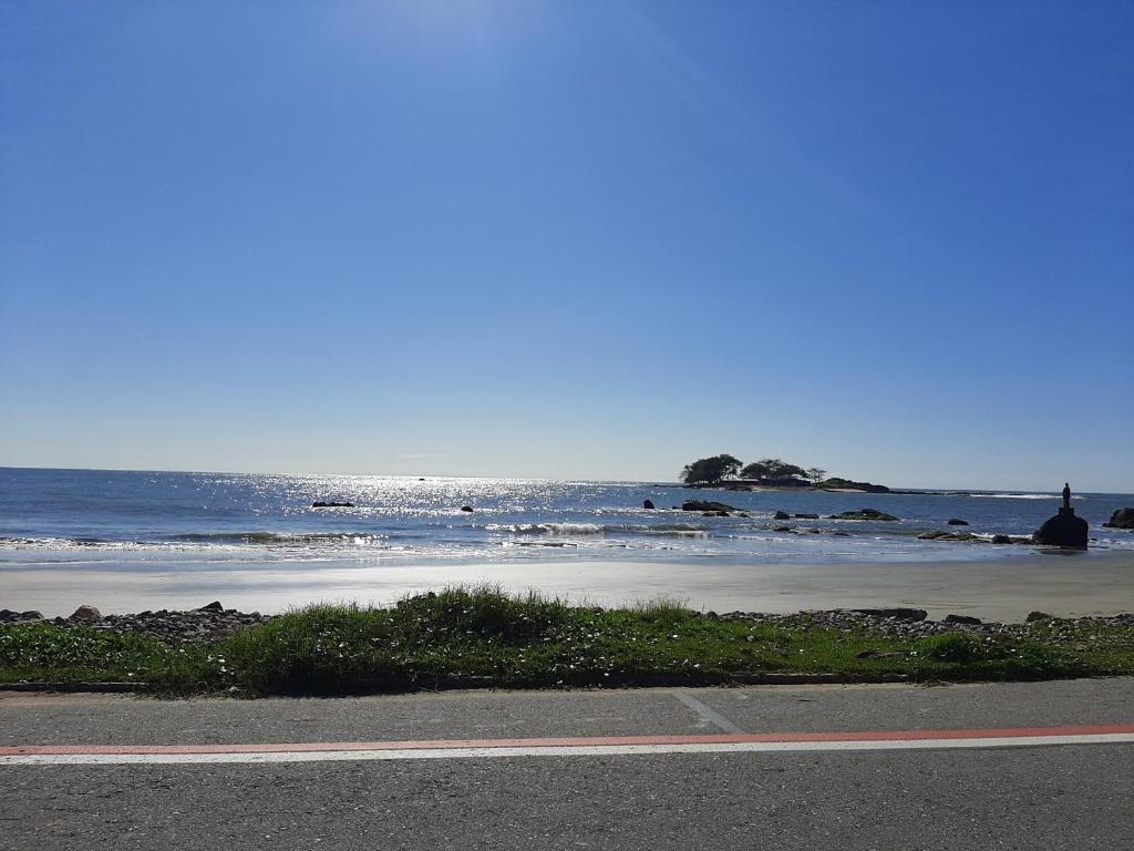  Praia mais bela do litoral norte SC itajuba