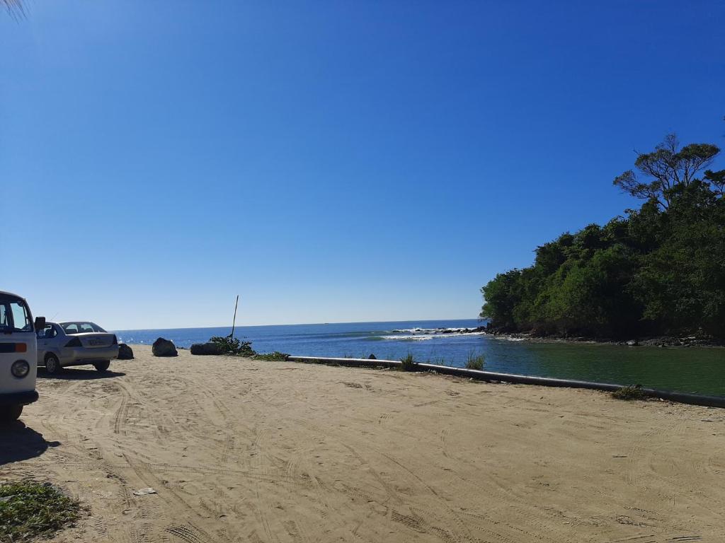  Praia mais bela do litoral norte SC itajuba