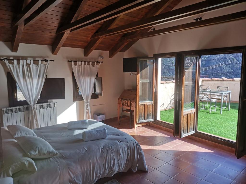 Hostales o pensiones Posada de Cabra en Cabra de Mora, Aragón