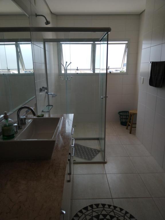  Amplo Apartamento Cobertura Duplex na Praia dos Ingleses com Jacuzzi