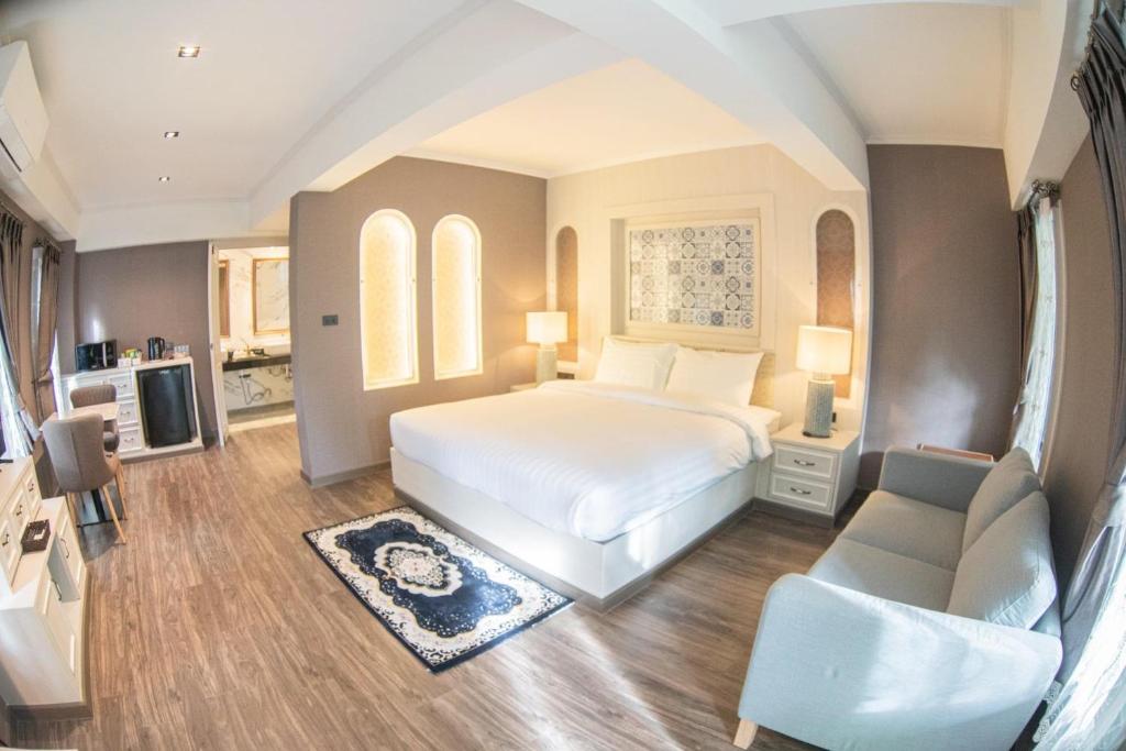 Comfortable Room