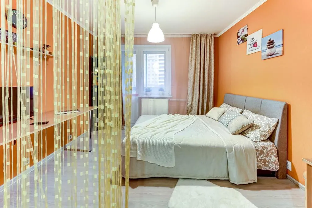 Apartment Vesta on Aviakonstruktorov, Sankt Petersburg, Rusia