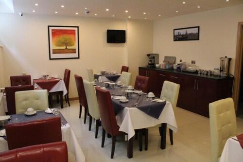 Regency Hotel Parkside photo