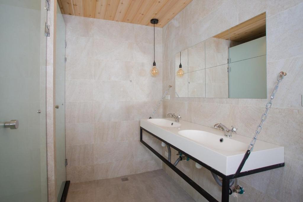 Koupelna v ubytování Mini West Hotel
