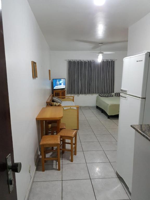  Apartamento em Cabo Frio a 500 metros da praia