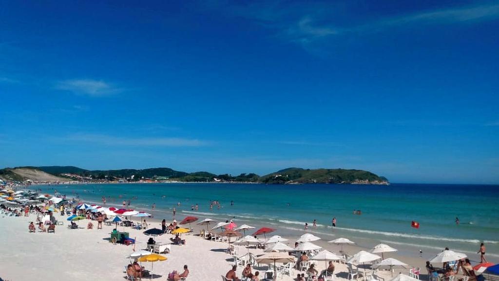  Apartamento em Cabo Frio a 300 metros da praia