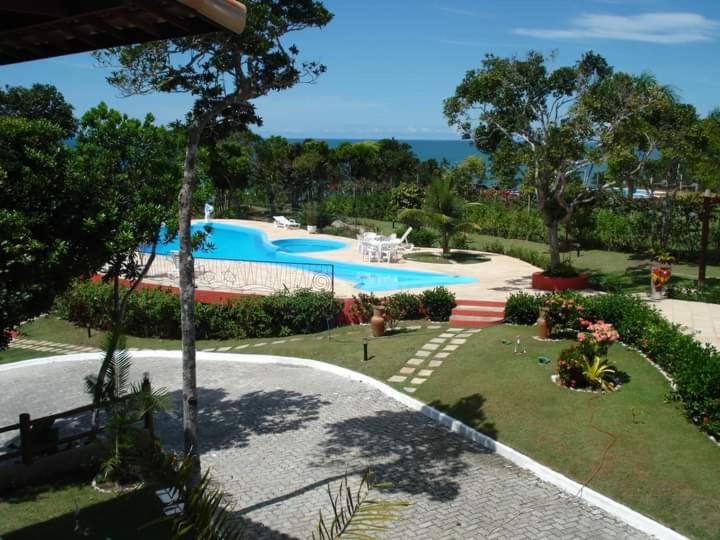  Casa completa em Condomínio Arraial D'ajuda