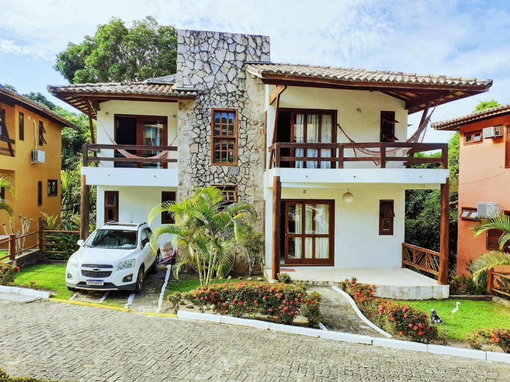  Casa completa em Condomínio Arraial D'ajuda