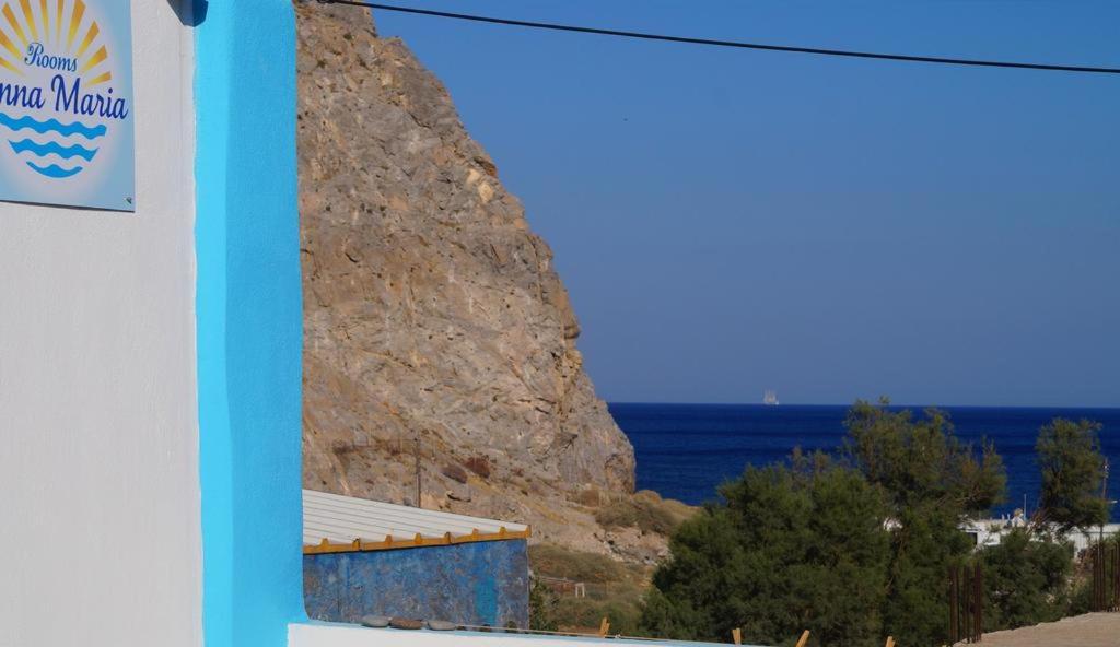 Anna Maria Rooms Santorini - 2