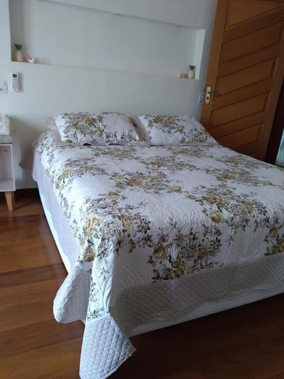  Casa Caminho da Serra