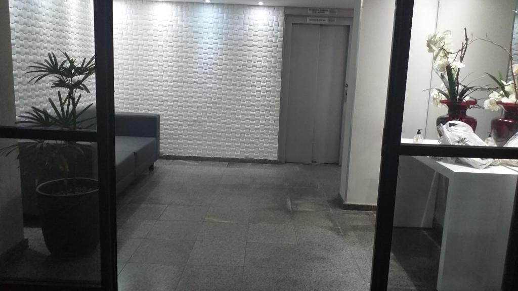  Apartamento com vista para o mar