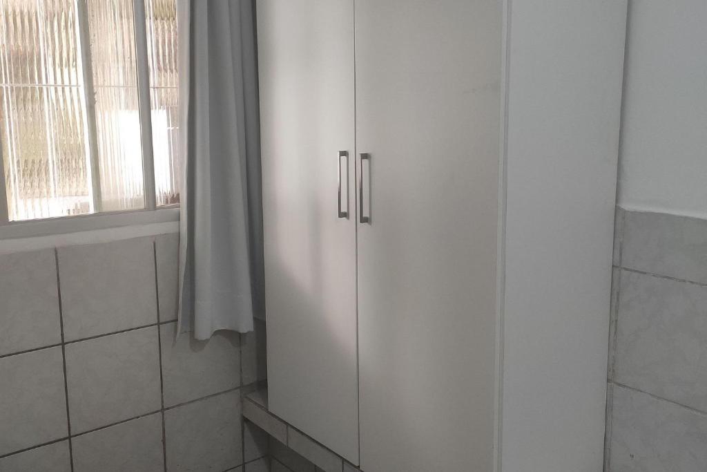  Linda casa 3 quartos 60 m da praia em Florianópolis - ideal para famílias