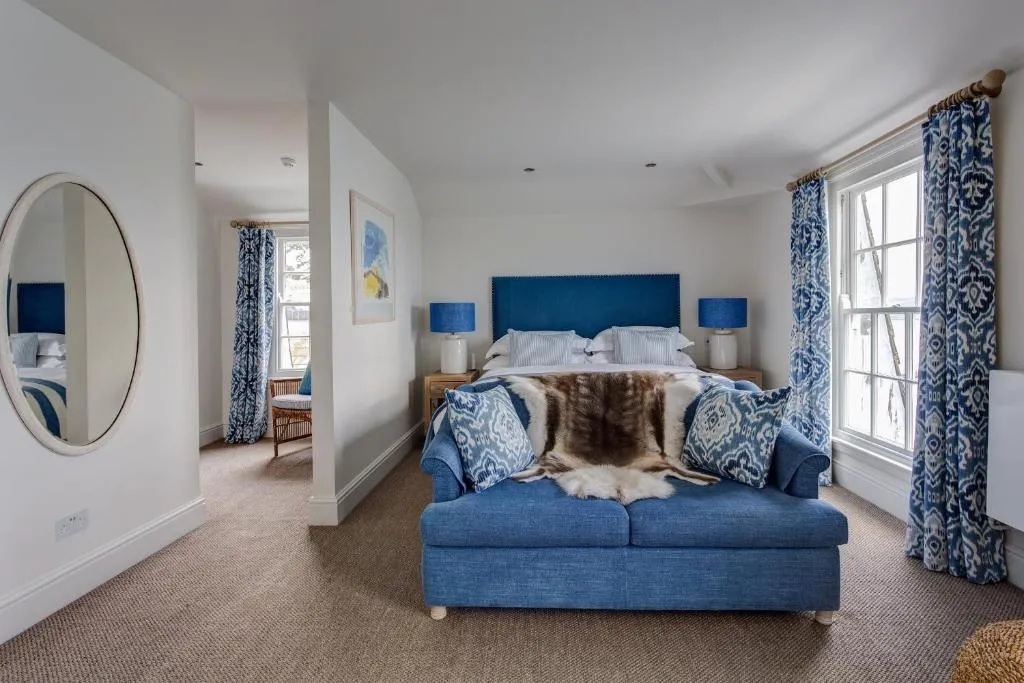 Deluxe Suite with Sea View