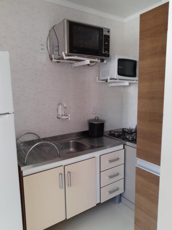  Alugo apartamento temporada em Capão da Canoa-RS