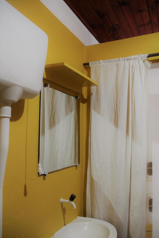  Pousada Lua Mar e Hostel
