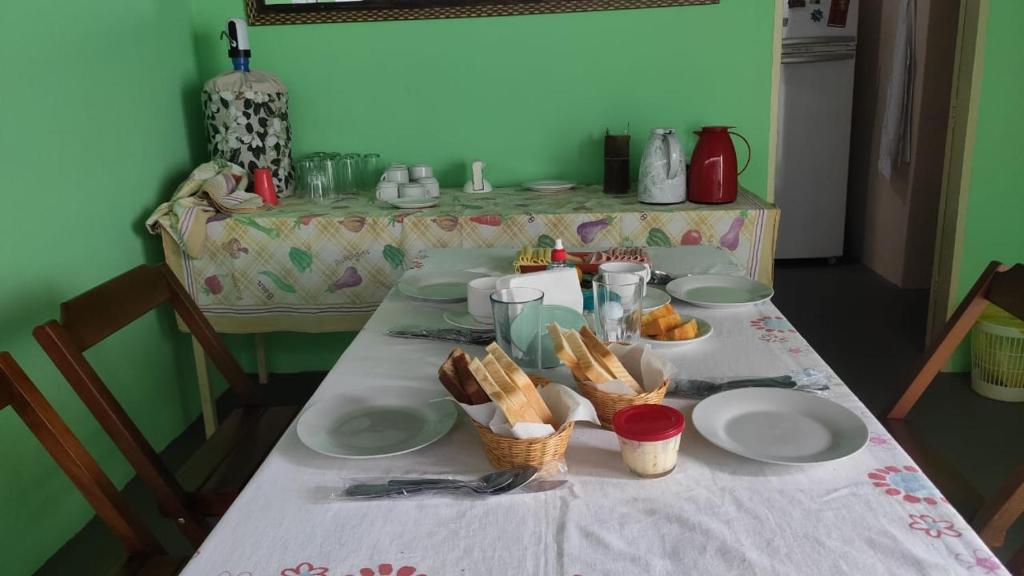 Pousada Lua Mar e Hostel