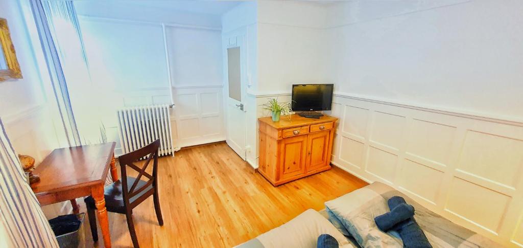 Sensi Living Station - Standart Çift Kişilik Oda