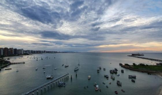  Flat no Ed. Porto Jagada