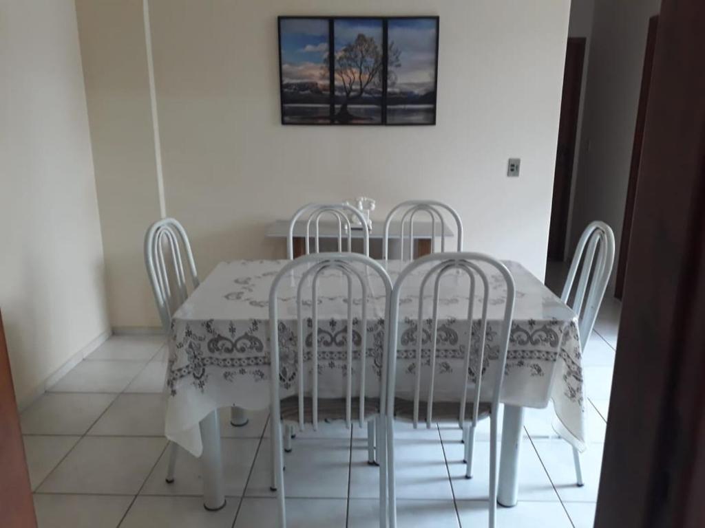  Apartamento em Guarapari a 100 metros do mar na Praia do Morro com WIFI GRÁTIS