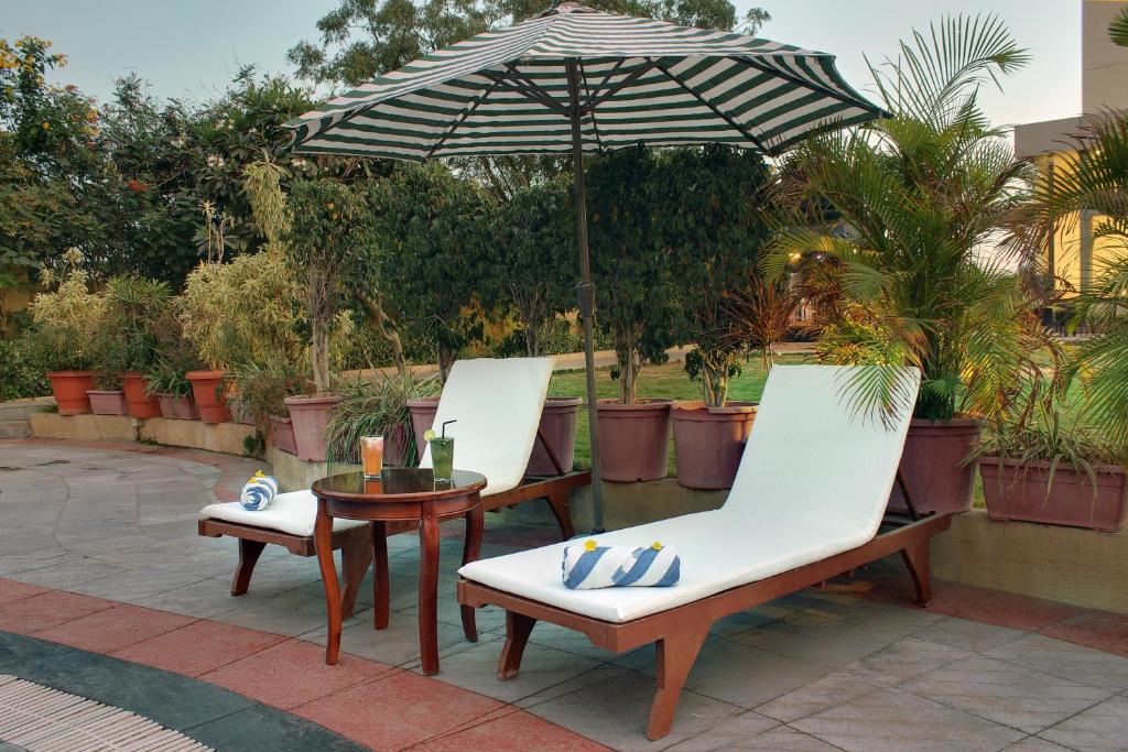 Zahrada ubytování Temple Tree Hotel Shirdi