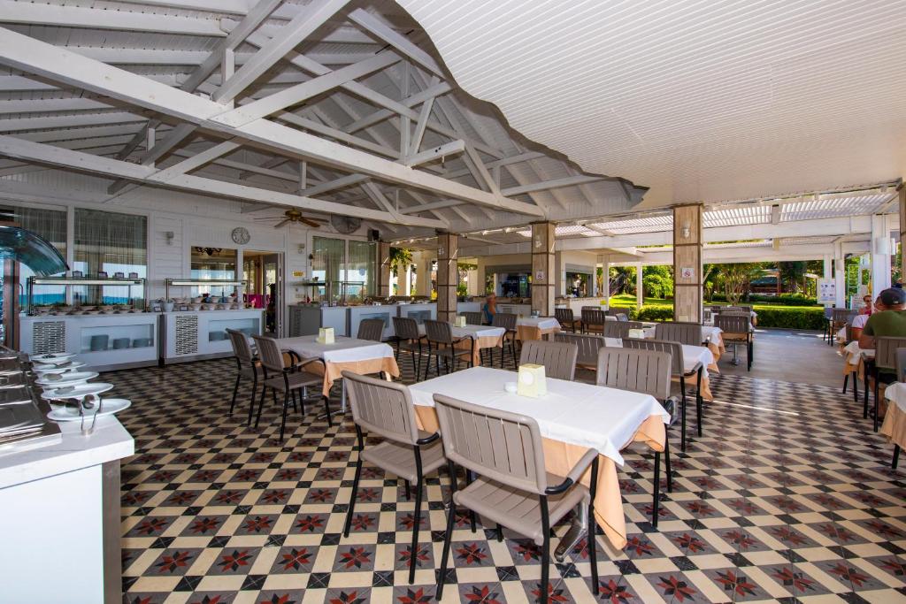Restaurace v ubytování Side Star Beach Hotel - Ultra All Inclusive