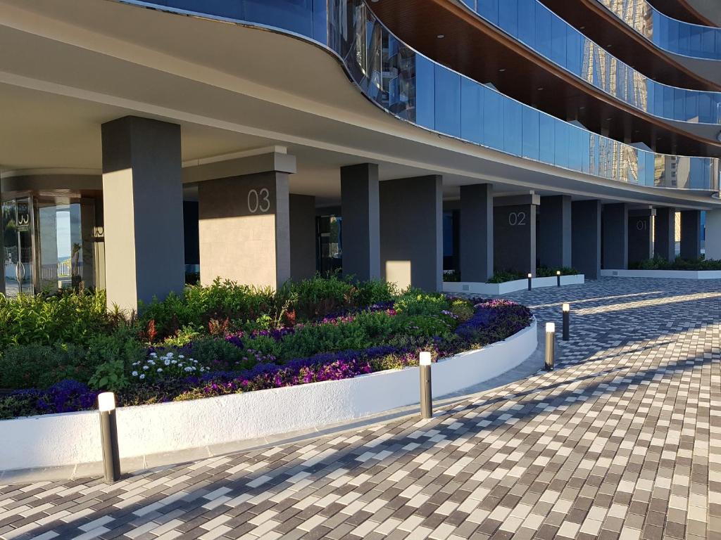 ROMERO APARTMENTS-SUNSET WAVES-BENIDORM, Benidorm ...