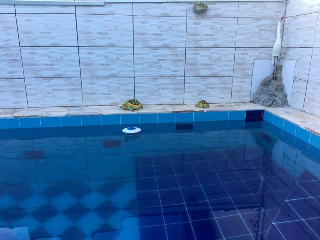  Casa com Piscina Itanhaem