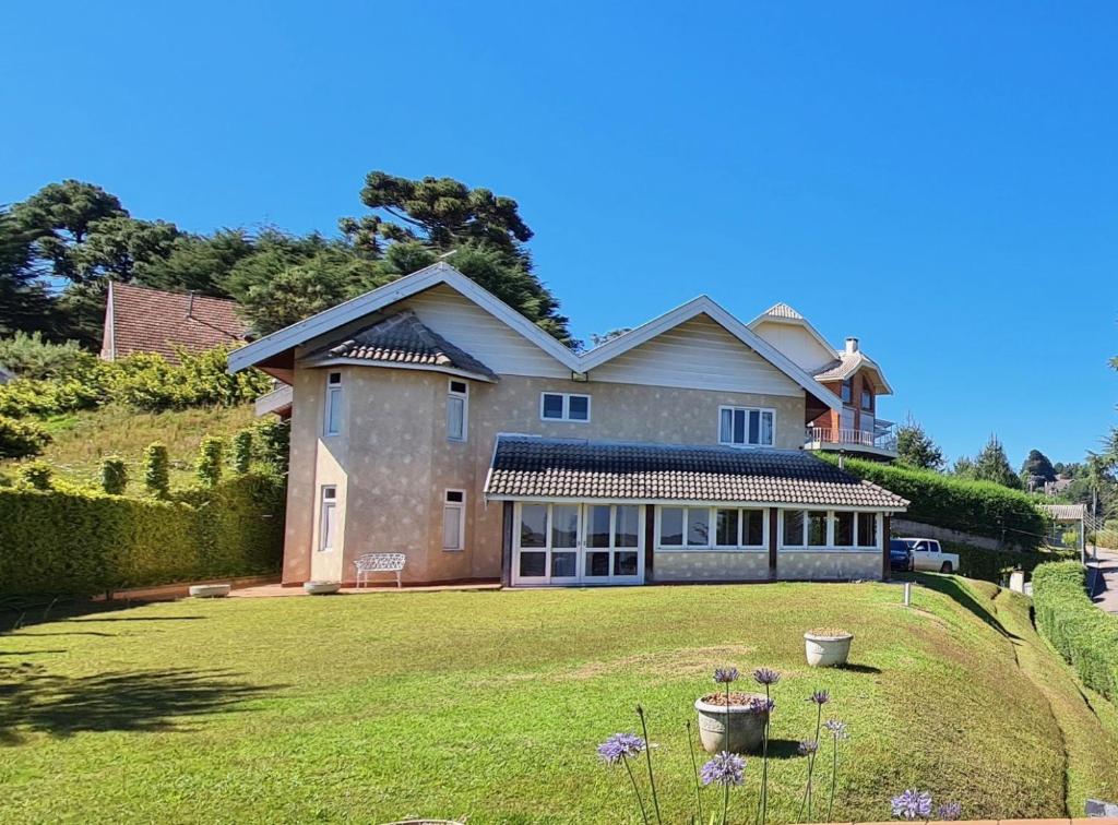  Casas 4 suítes com home office e area gourmet - excelente internet