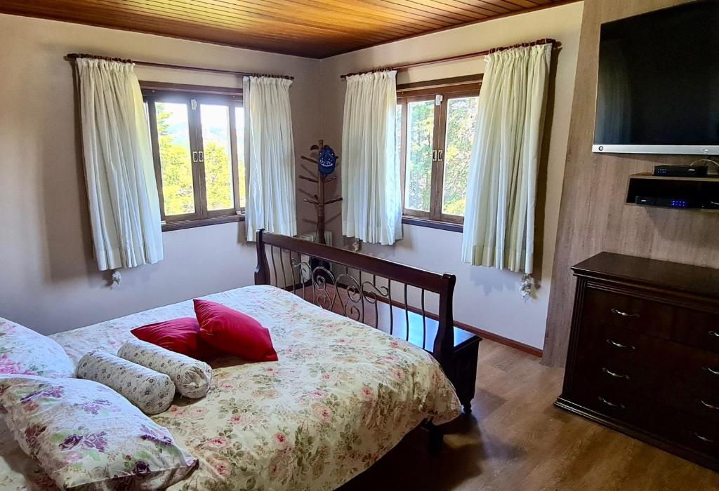  Casas 4 suítes com home office e area gourmet - excelente internet