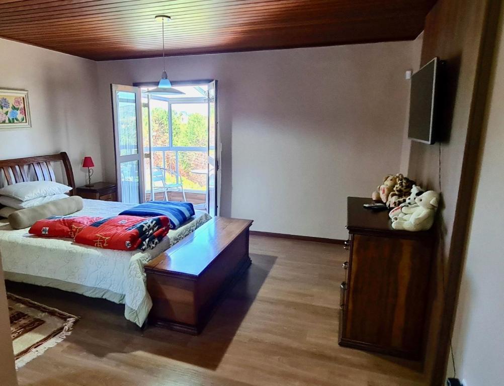  Casas 4 suítes com home office e area gourmet - excelente internet