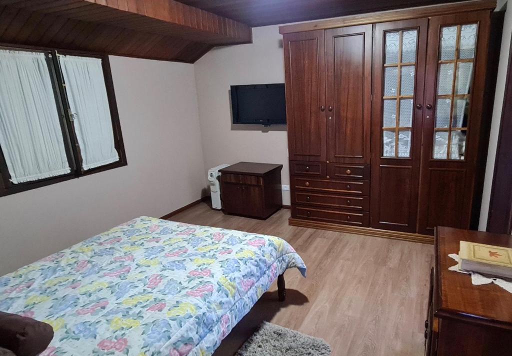  Casas 4 suítes com home office e area gourmet - excelente internet