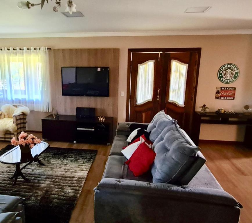  Casas 4 suítes com home office e area gourmet - excelente internet