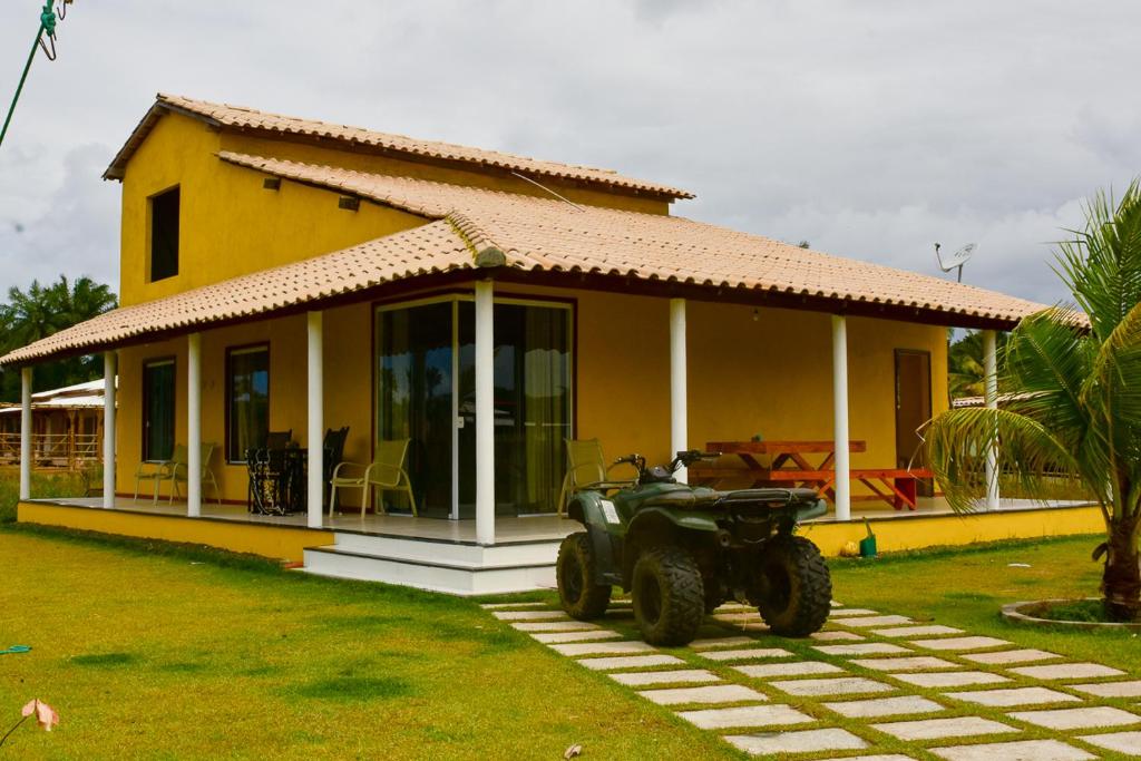  Casa amarela