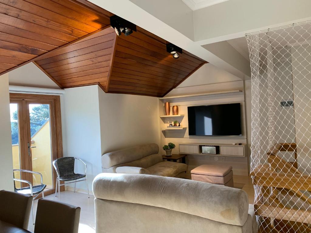 Ótima cobertura em Gramado  Ótima cobertura em Gramado