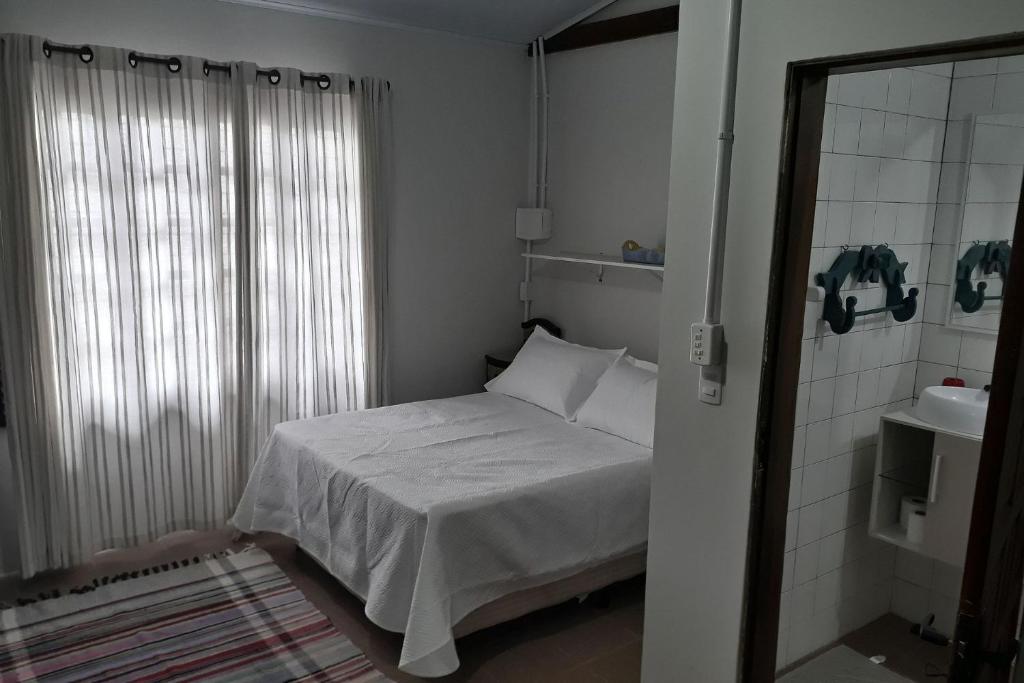  Casa em Bombinhas Praia de Canto Grande para 6 pessoas