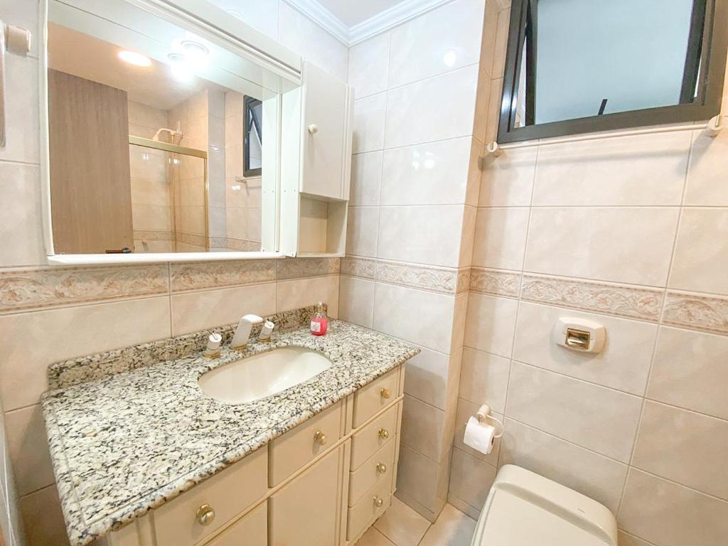  Apto a 50m da Praia em Balneário Camboriú