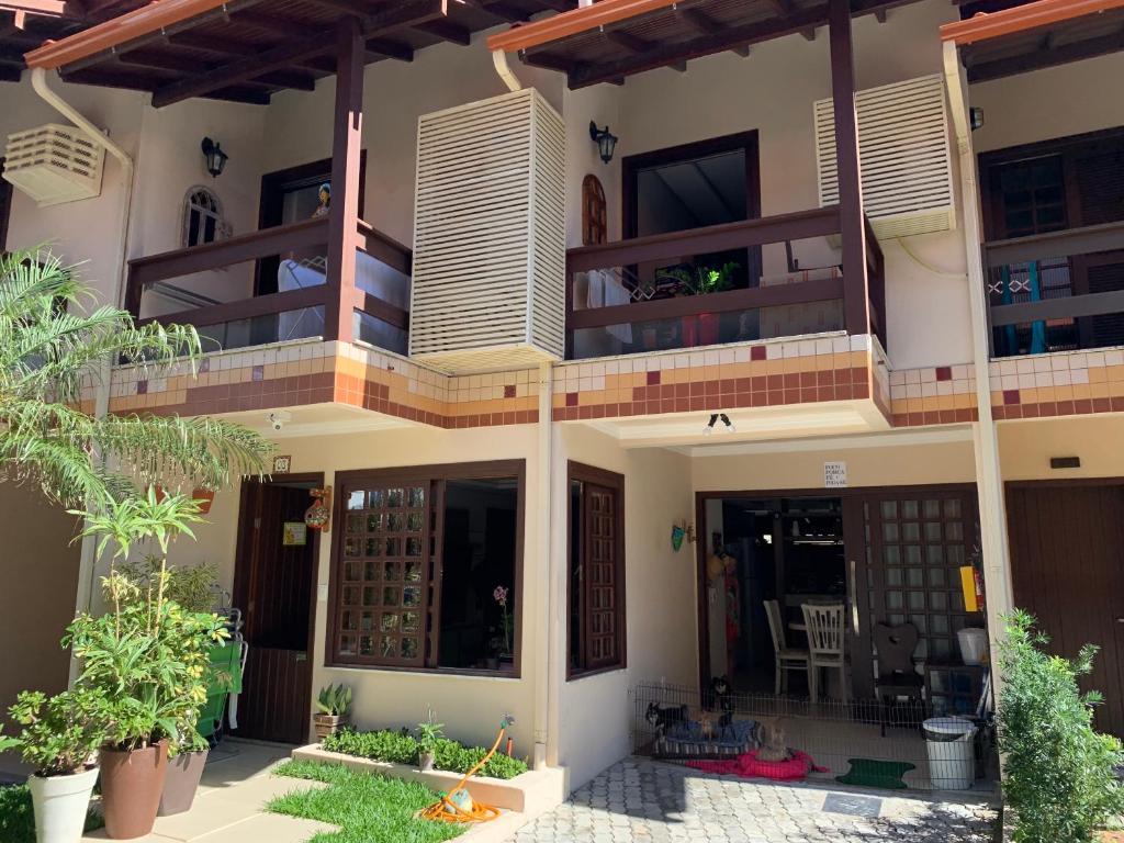  CASA FANTASTICA com 3Q com AR e WIFI Exclusivo
