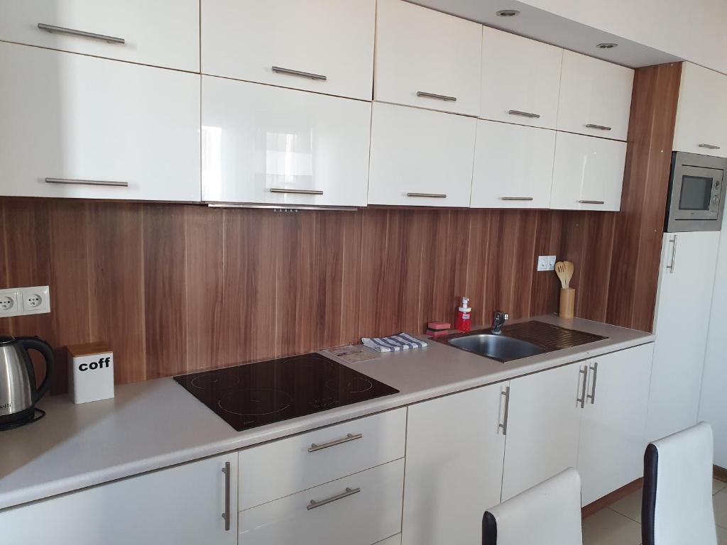 NotaBene Wola Apartment - Resim 8
