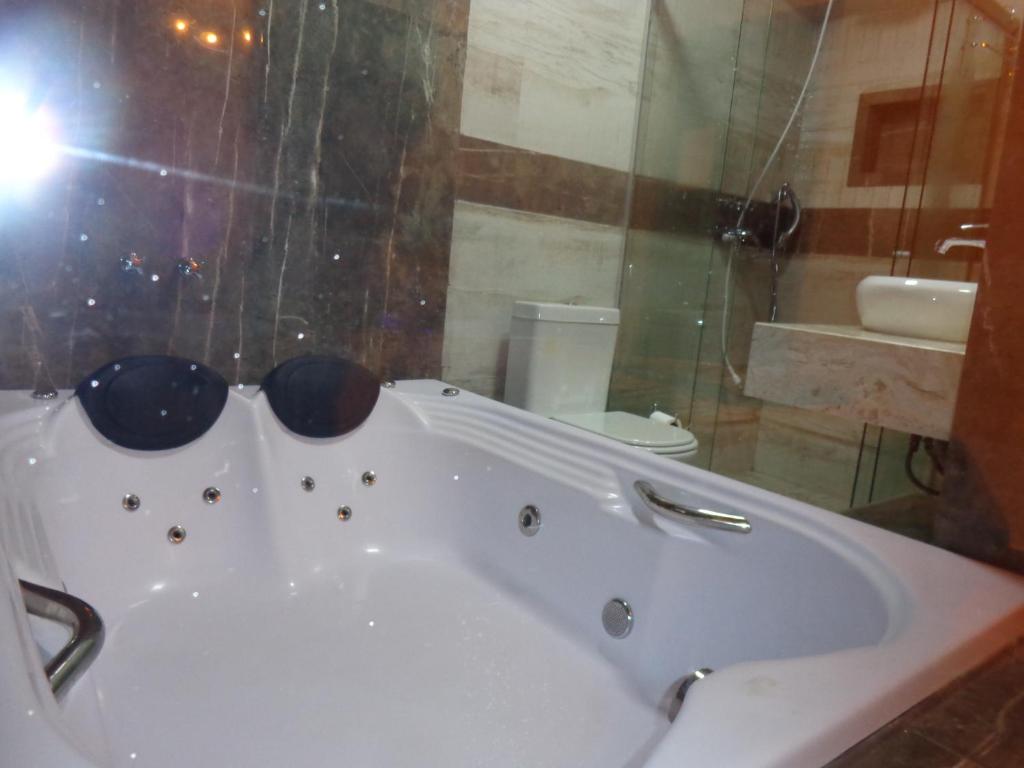  Monte Verde Inn Apartamentos&Suites com Hidromassagem dupla