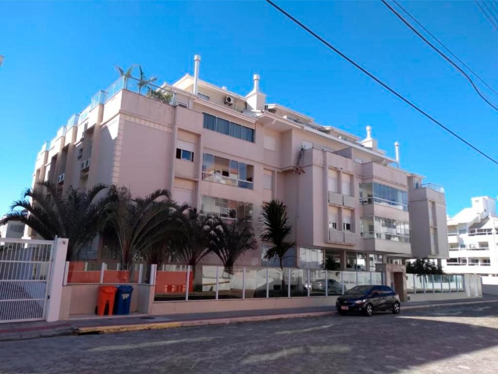  Lindo Apartamento Cobertura na Praia dos Ingleses com Jacuzzi